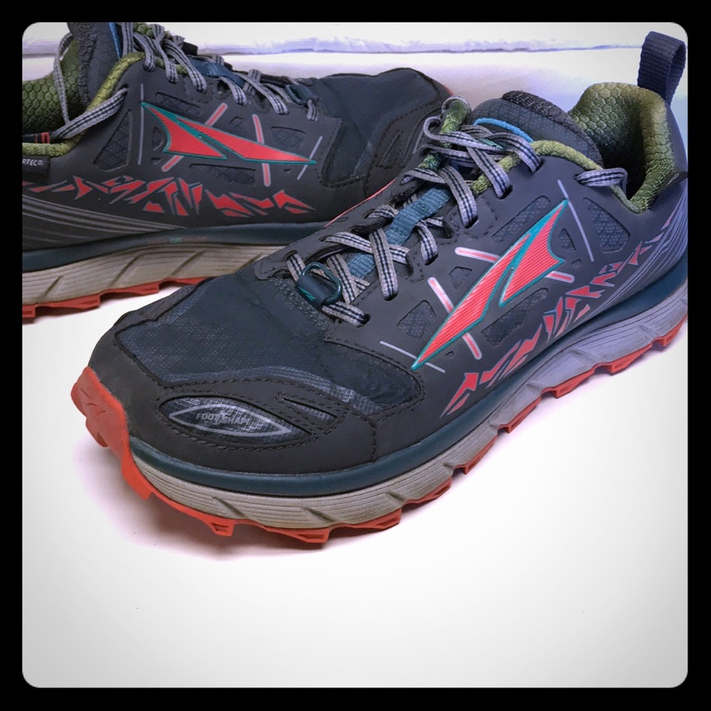 Altra lone peak 3.0 trail shoes